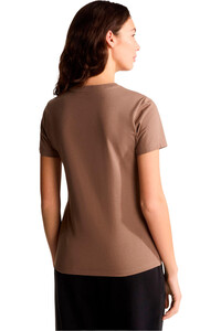 The North Face camiseta montaña manga corta mujer W EVOLUTION SIMPLE DOME SLM SHORT SLEEVE vista trasera