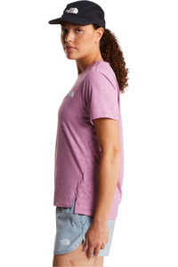 The North Face camiseta montaña manga corta mujer W FLEX GEO EMBOSSED SHORT SLEEVE REG T-S vista detalle