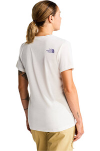 The North Face camiseta montaña manga corta mujer W FOUNDATION SHORT SLEEVES T-SHIRT-GRAPH vista trasera