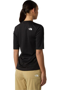 The North Face camiseta montaña manga corta mujer W SHADOW SHORT SLEEVE T-SHIRT vista trasera
