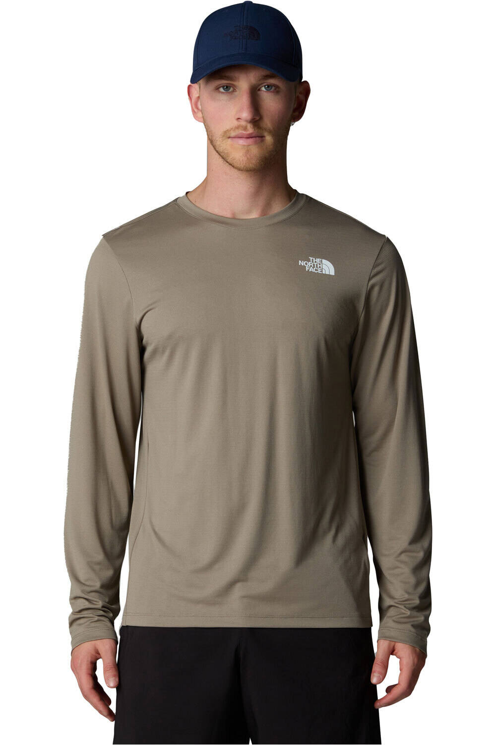 The North Face camiseta montaña manga larga hombre M 24/7 L/S TEE vista frontal