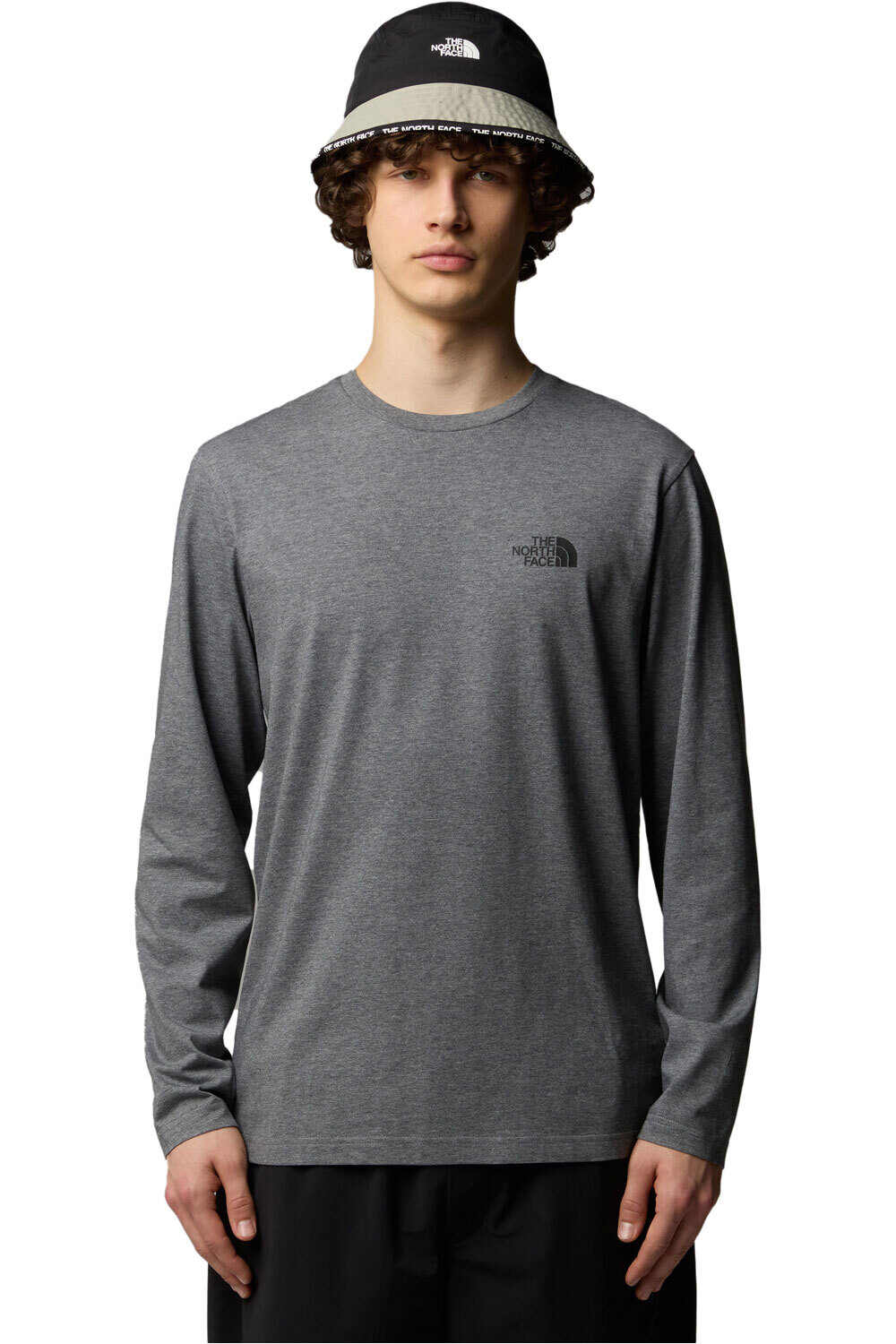 The North Face camiseta montaña manga larga hombre M L/S SIMPLE DOME TEE vista frontal