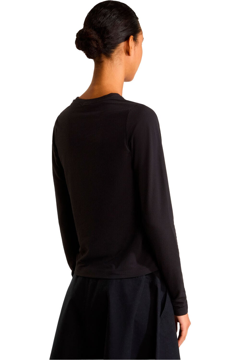 The North Face camiseta montaña manga larga mujer W GOLDEN RIDGE RIBBED LONG SLEEVE TEE vista trasera