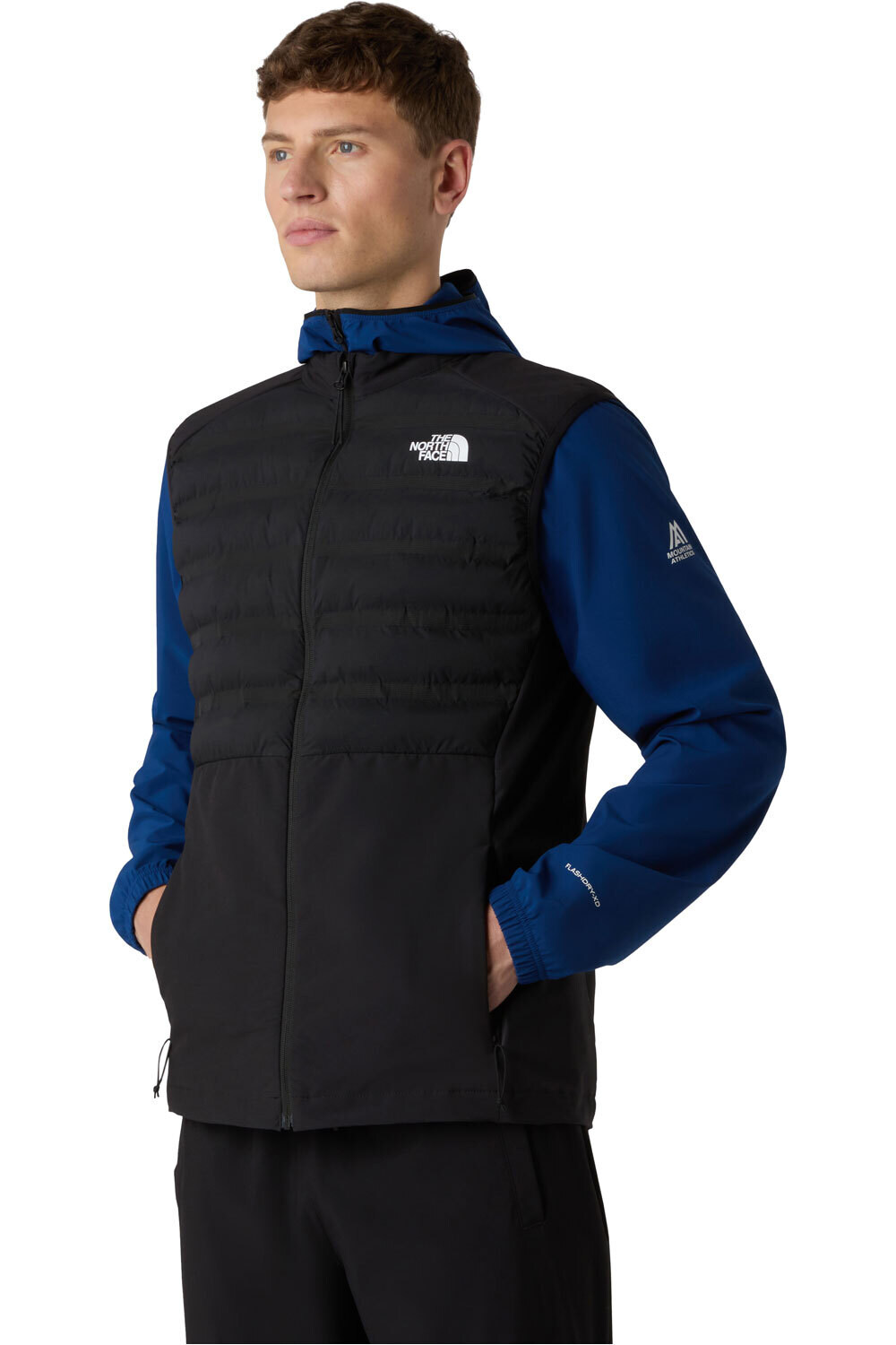 The North Face chaleco outdoor hombre M MOUNTAIN ATHLETICS CARI HYBRID VEST vista frontal