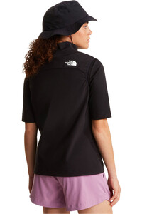 The North Face chaleco outdoor mujer W NIMBLE VEST 2 vista trasera