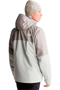 The North Face chaqueta impermeable hombre M DRYVENT ZIP-IN JACKET vista trasera