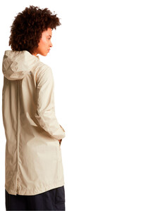 The North Face chaqueta impermeable mujer W PACKABLE SHELL PARKA vista trasera