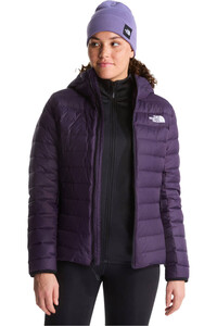 The North Face chaqueta outdoor mujer W CLASSIC DOWN HOODED JACKET vista detalle