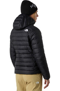 The North Face chaqueta outdoor mujer W CLASSIC DOWN HOODED JACKET vista trasera
