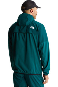 The North Face chaqueta softshell hombre M MOUNTAIN ATHLETICS USHBA HOODED JACKET vista trasera