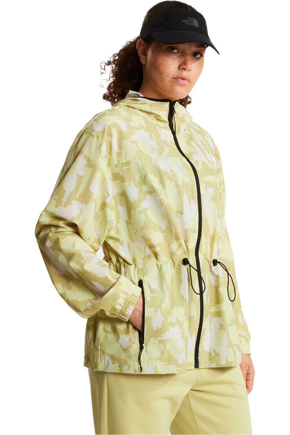 The North Face chaqueta softshell mujer W MOUNTAIN ATHLETICS HOODED WIND JKT-PRI vista frontal