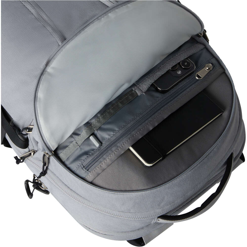 The North Face mochila deporte SURGE 06