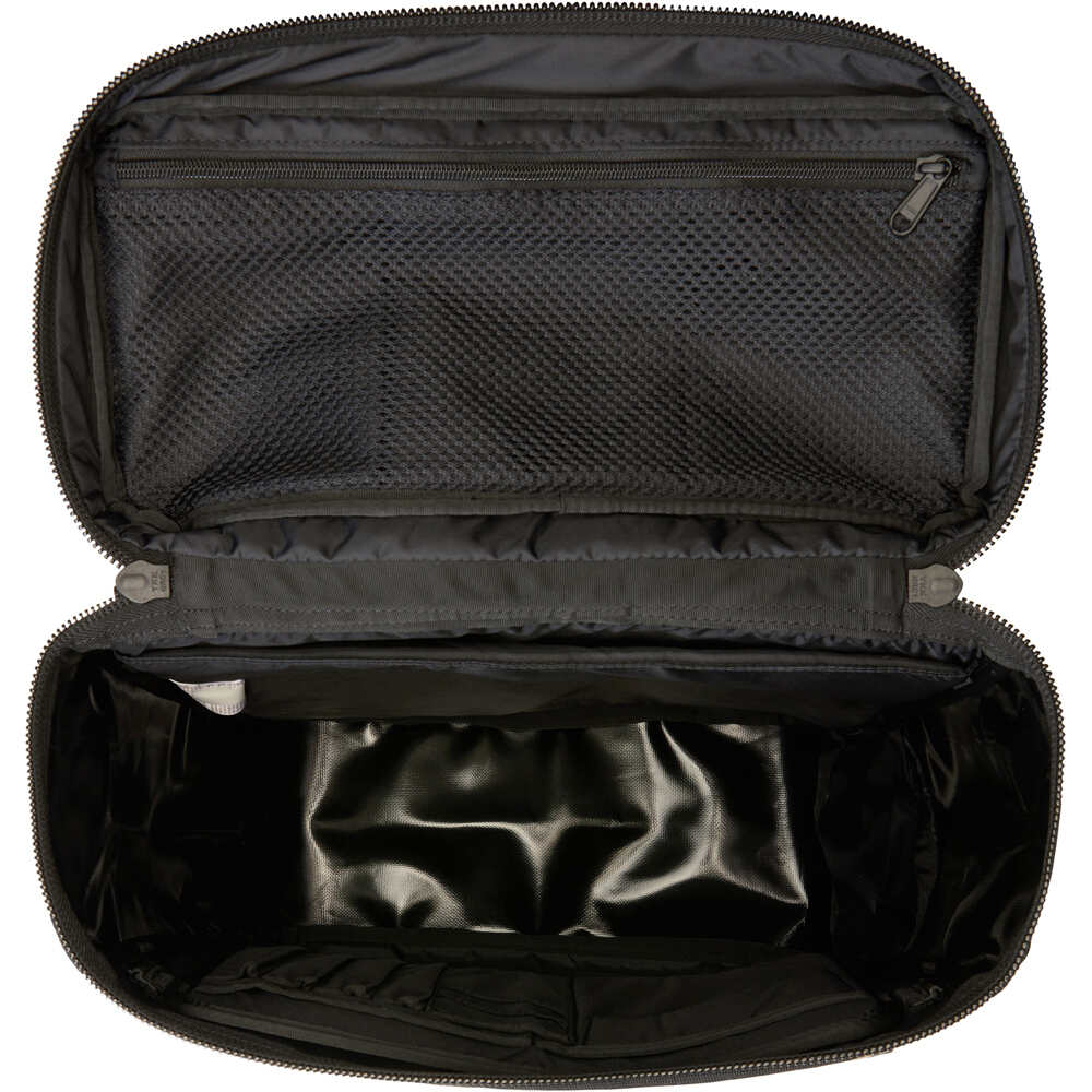 The North Face mochila montaña BASE CAMP FUSE BOX 03