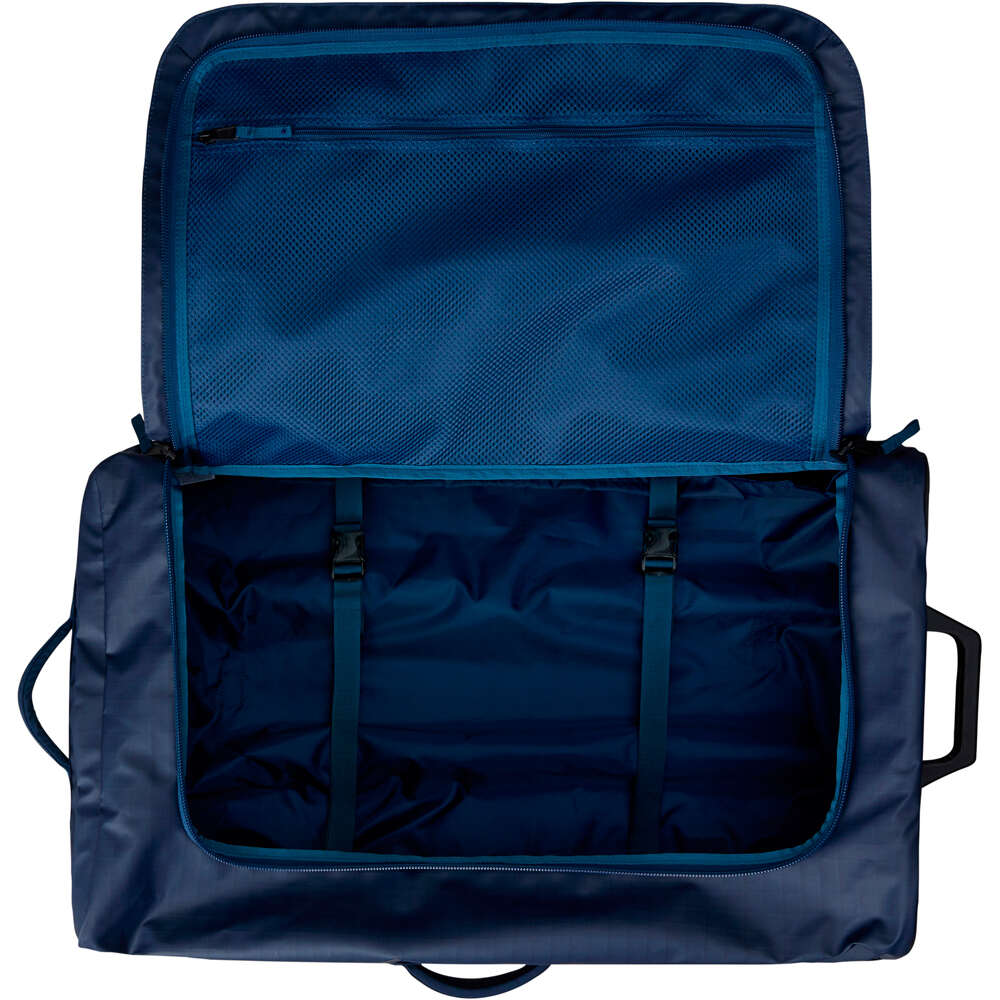The North Face mochila montaña BASE CAMP VOYAGER 29 ROLLER 03