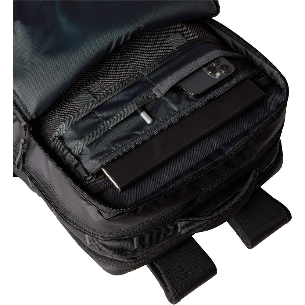 The North Face mochila montaña BASE CAMP VOYAGER DAYPACK 06