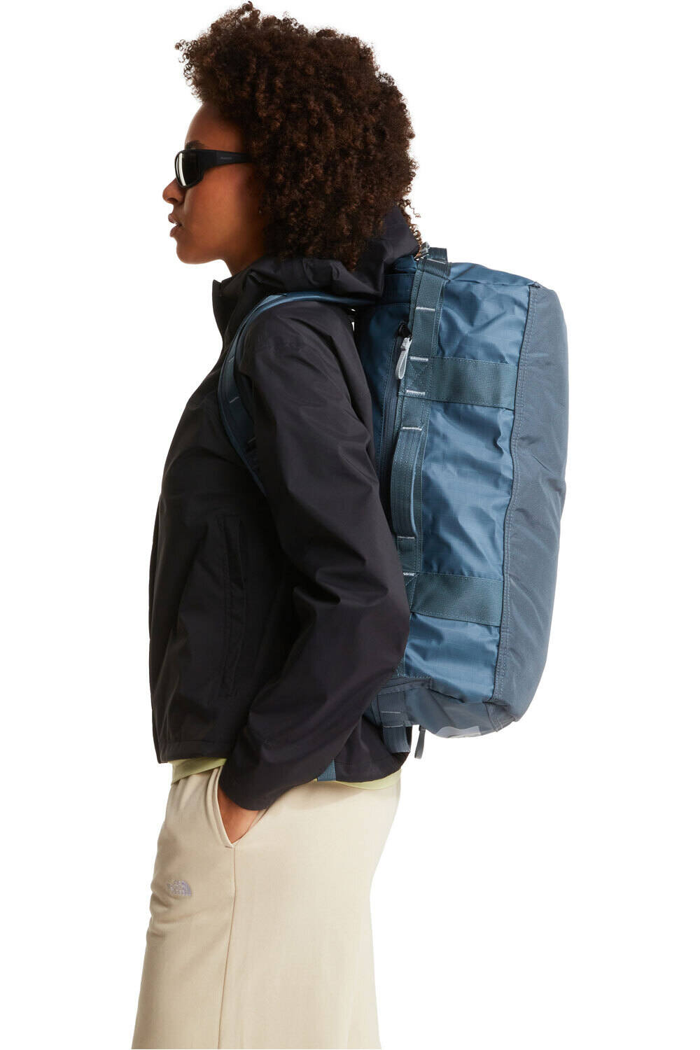 The North Face mochila montaña BASE CAMP VOYAGER DUFFEL 32L vista frontal