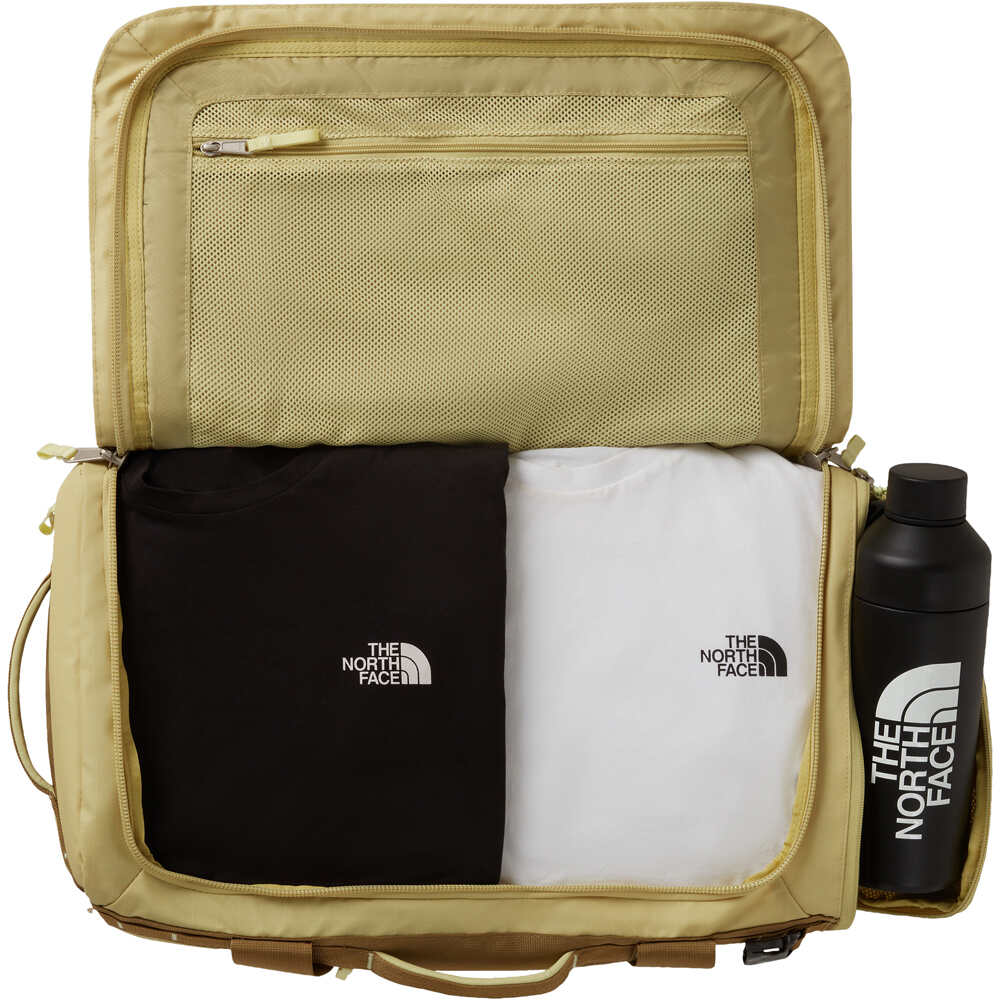 The North Face mochila montaña BASE CAMP VOYAGER DUFFEL 42L 02