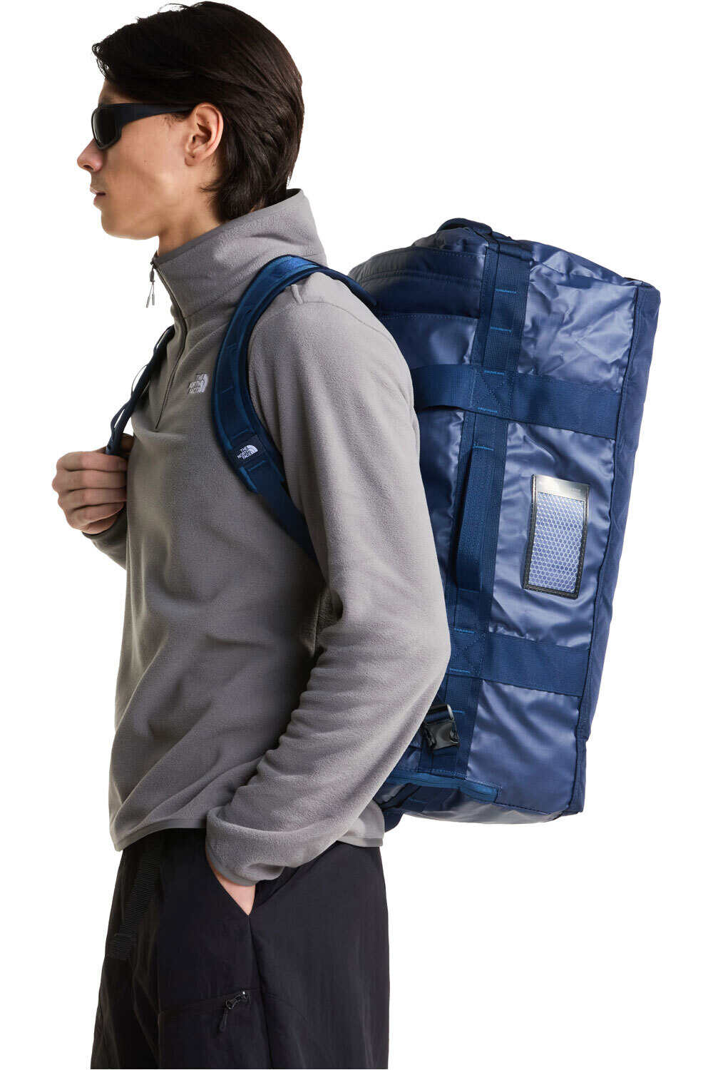 The North Face mochila montaña BASE CAMP VOYAGER DUFFEL 62L vista frontal