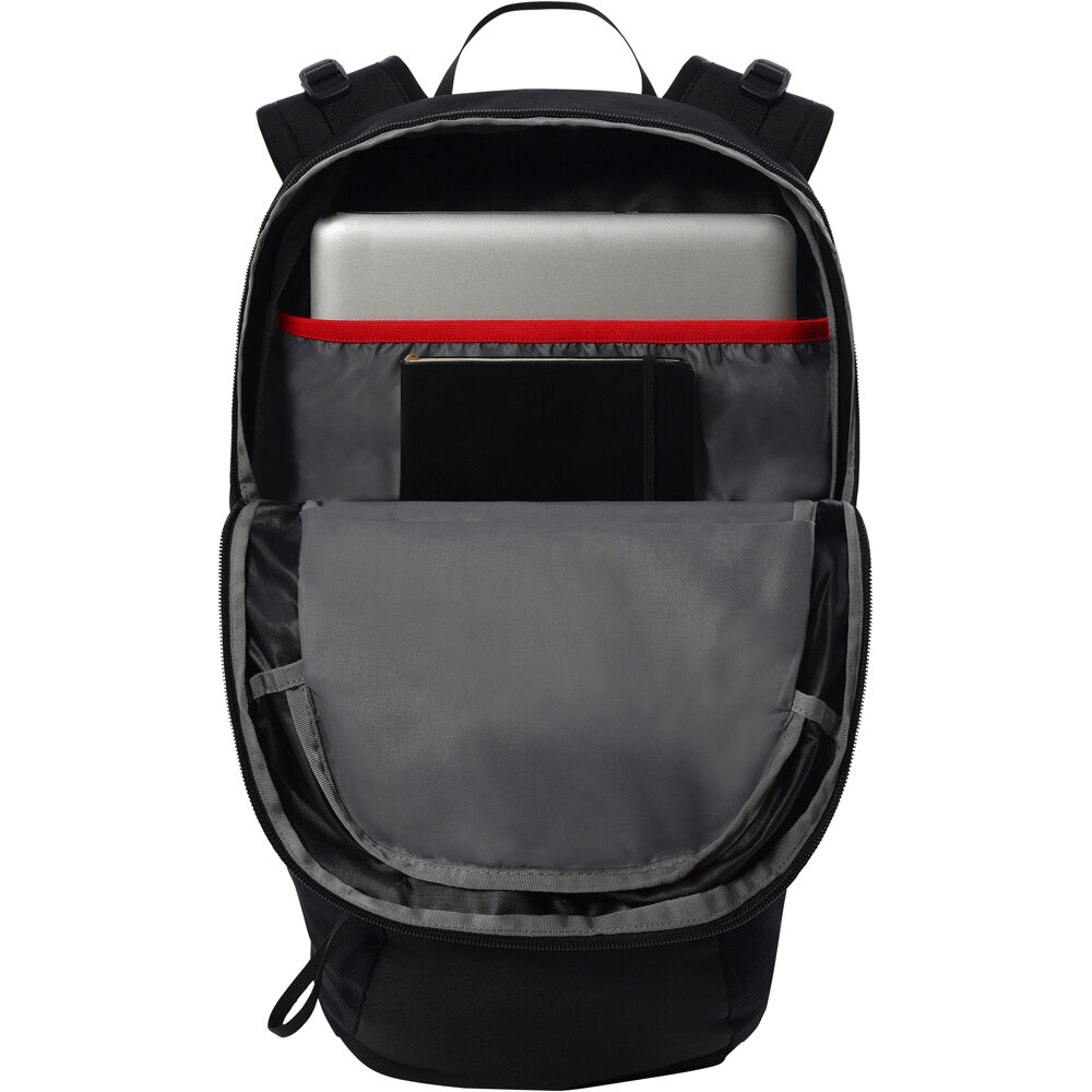 The North Face mochila montaña BASIN 18 03