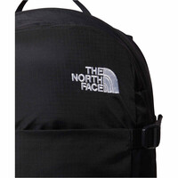 The North Face mochila montaña BASIN 24 02