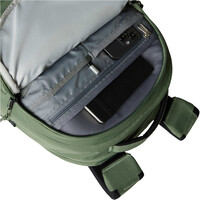 The North Face mochila montaña BOREALIS 04