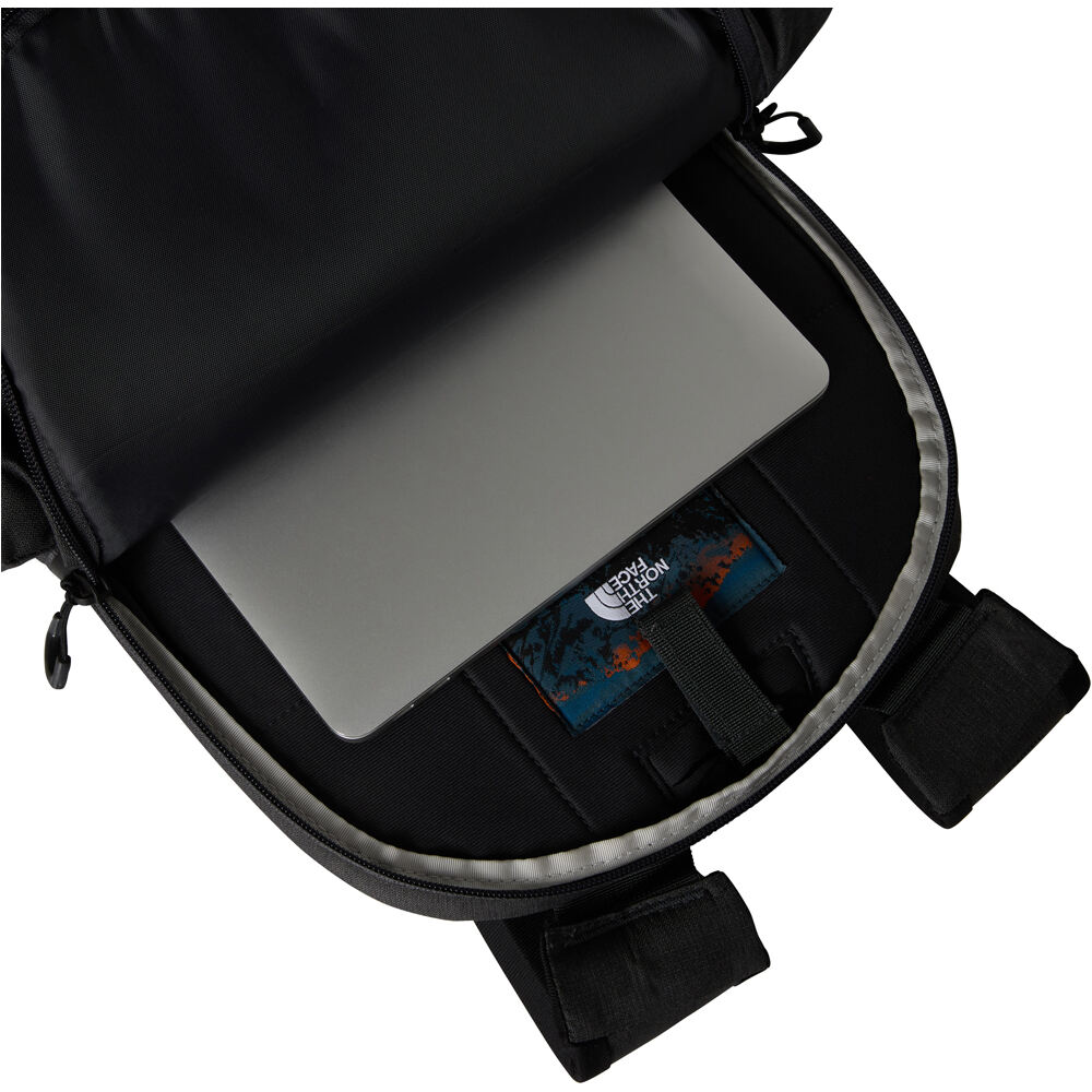 The North Face mochila montaña BOREALIS 07