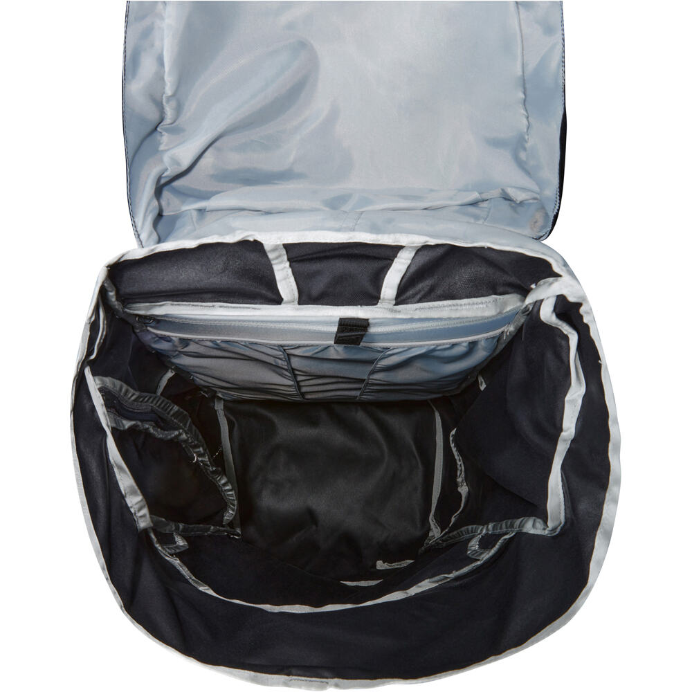 The North Face mochila montaña TERRA 65 03