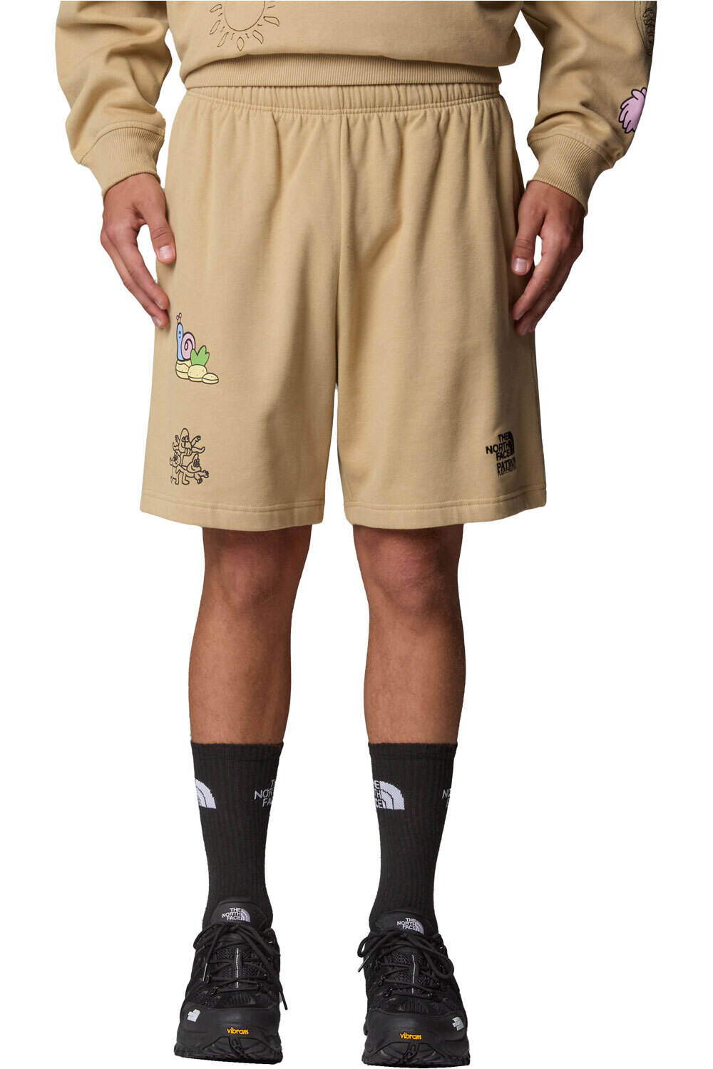 The North Face pantalón corto montaña hombre U MOUNTAIN CLEANUP RELAXED SHORT vista frontal