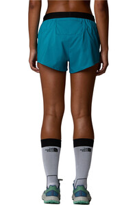 The North Face pantalón corto montaña mujer W BREEZE SHORT 3IN vista trasera