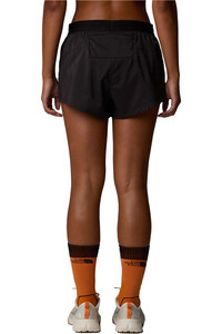 The North Face pantalón corto montaña mujer W BREEZE SHORT 3IN vista trasera