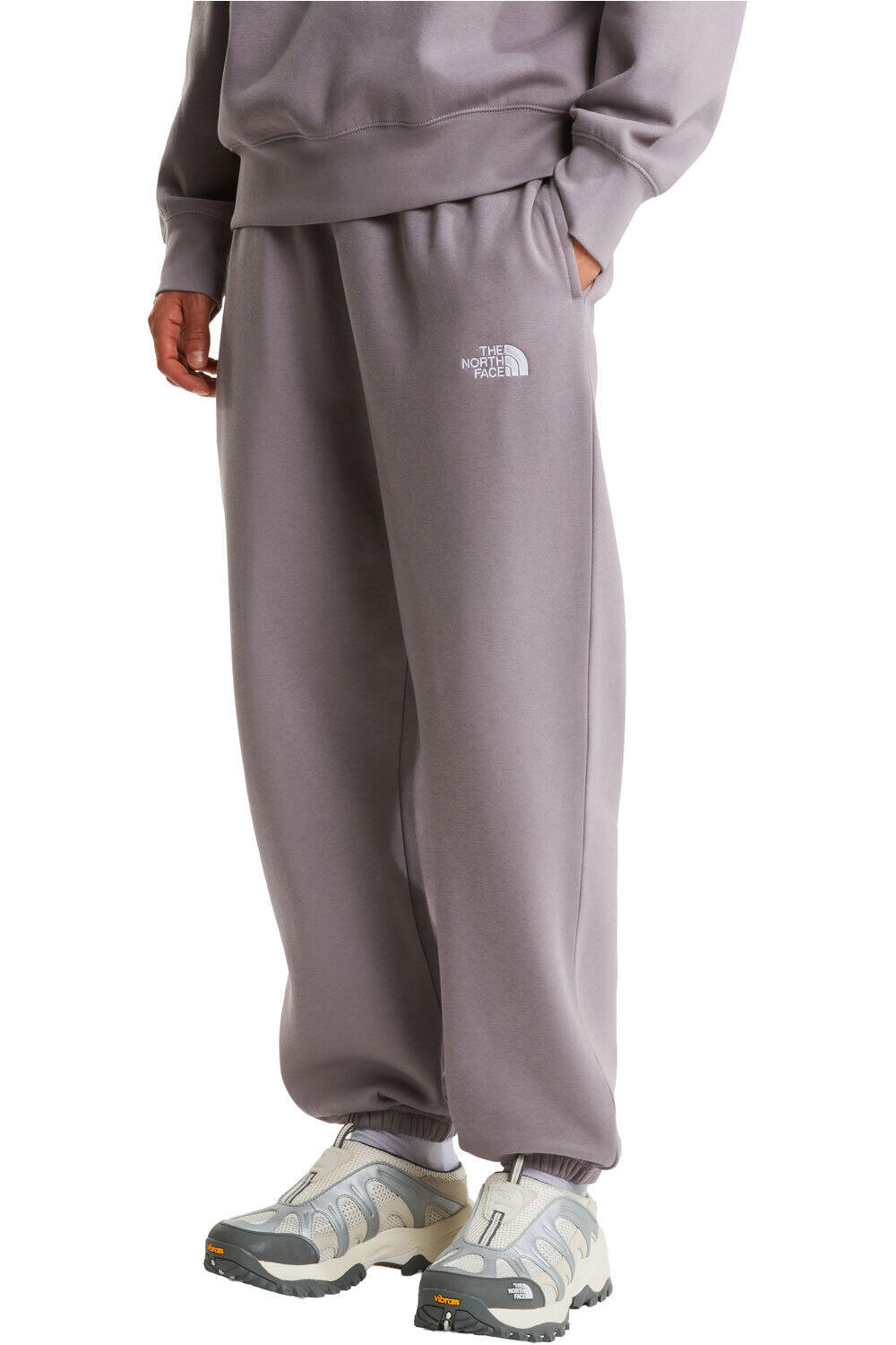 The North Face pantalón hombre M ESSENTIAL RELAXED STRAIGHT JOGGER vista frontal
