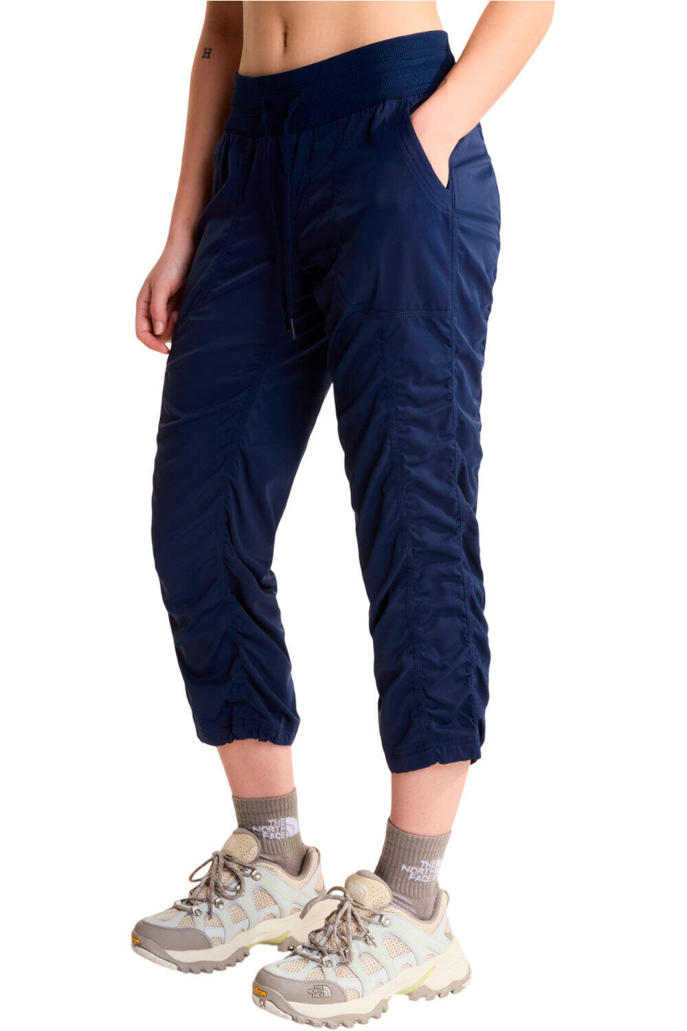 The North Face pantalón montaña mujer W APHRODITE 2.0 CAPRI vista frontal