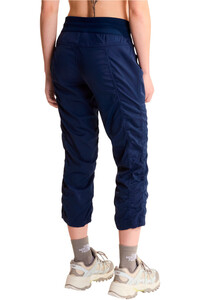 The North Face pantalón montaña mujer W APHRODITE 2.0 CAPRI vista trasera