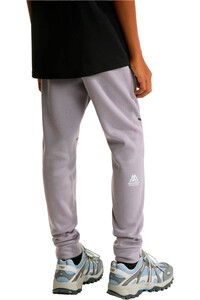 The North Face pantalón niño TEEN MOUNTAIN ATHLETICS JOGGERS vista trasera