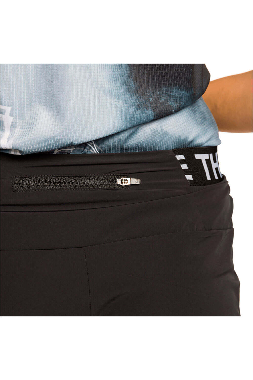Trango pantalones cortos trail running mujer PANT. CORTO LARUES vista detalle