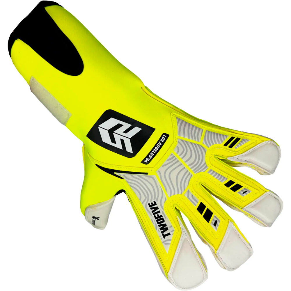 Twofive guantes portero Los Angeles Advance 02