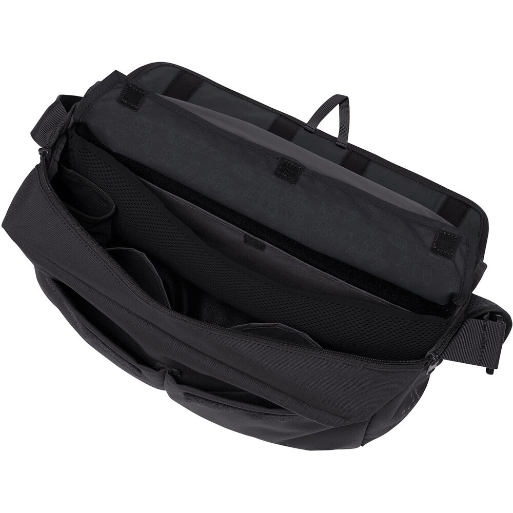 Vaude carteras montaña Coreway Shoulderbag 13 02