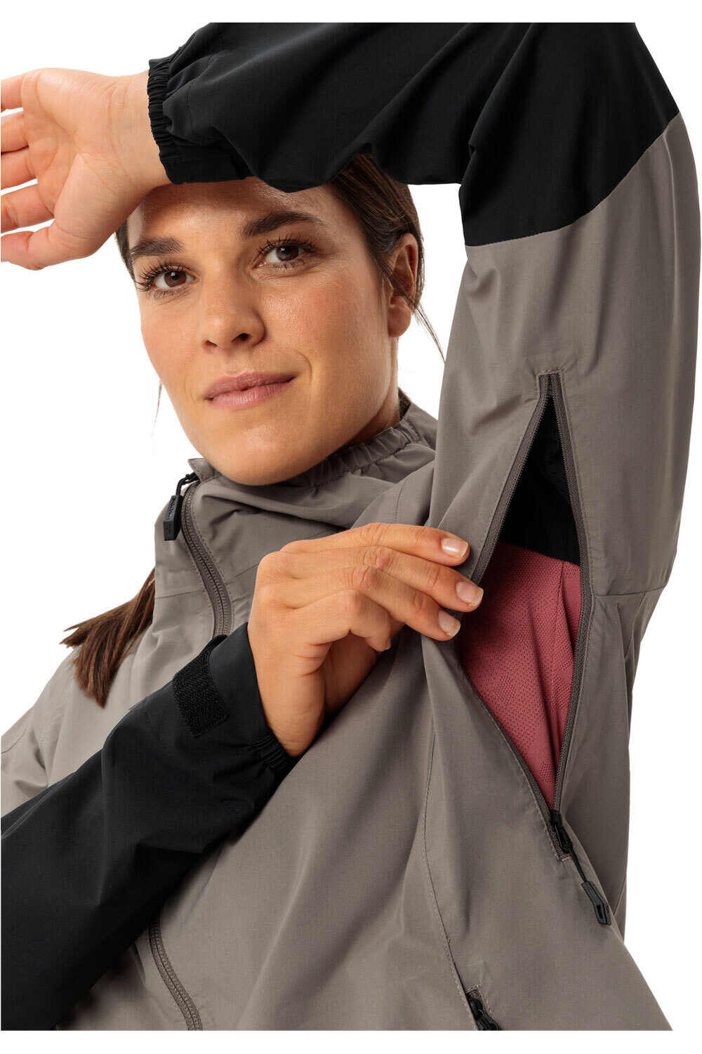 Vaude chaqueta impermeable mujer Women's Moab Rain Jacket II 03