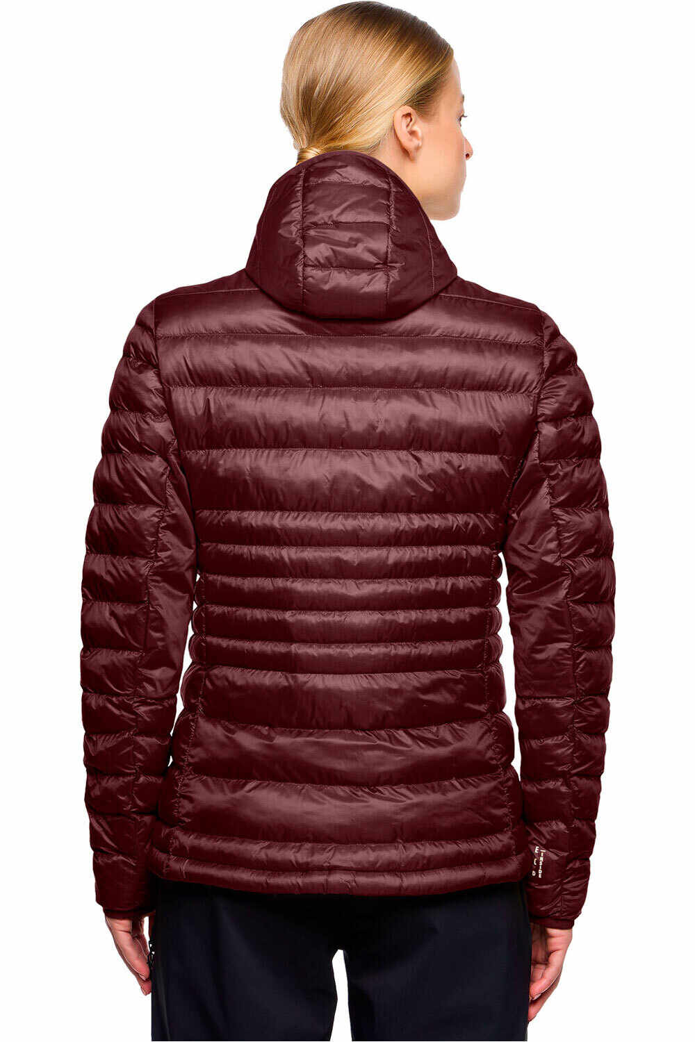 Vaude chaqueta outdoor mujer Women's Batura Hooded Insulation Jacket vista trasera