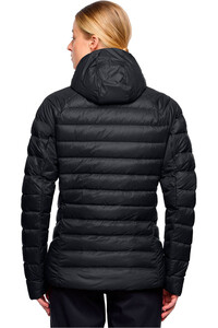 Vaude chaqueta outdoor mujer Women's Monviso Down Hooded Jacket vista trasera