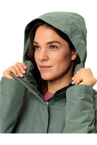 Vaude chaqueta outdoor mujer Women's Rosemoor Padded Jacket II vista detalle