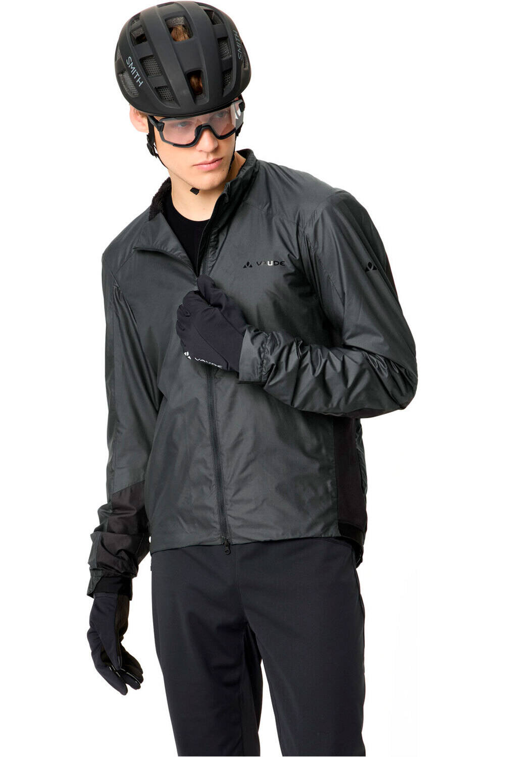 Vaude cortavientos ciclismo hombre Men's Kuro Active Insulation Jacket vista detalle