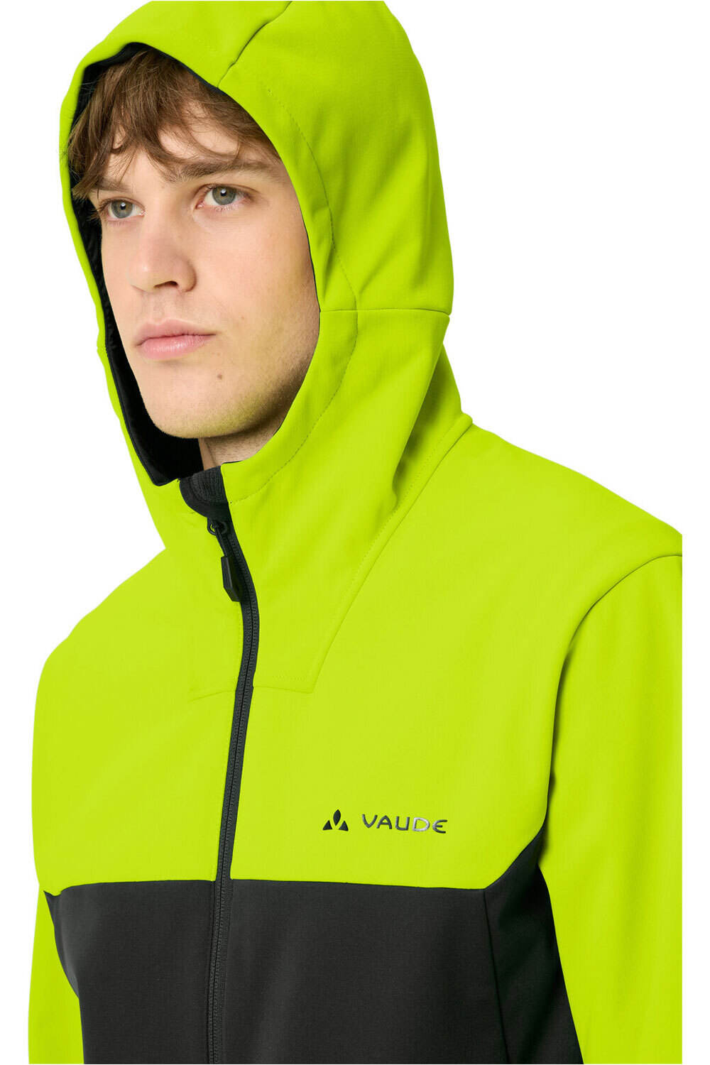 Vaude cortavientos ciclismo hombre Men's Qimsa Hooded Softshell Jacket II vista detalle