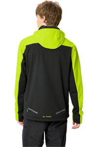 Vaude cortavientos ciclismo hombre Men's Qimsa Hooded Softshell Jacket II vista trasera