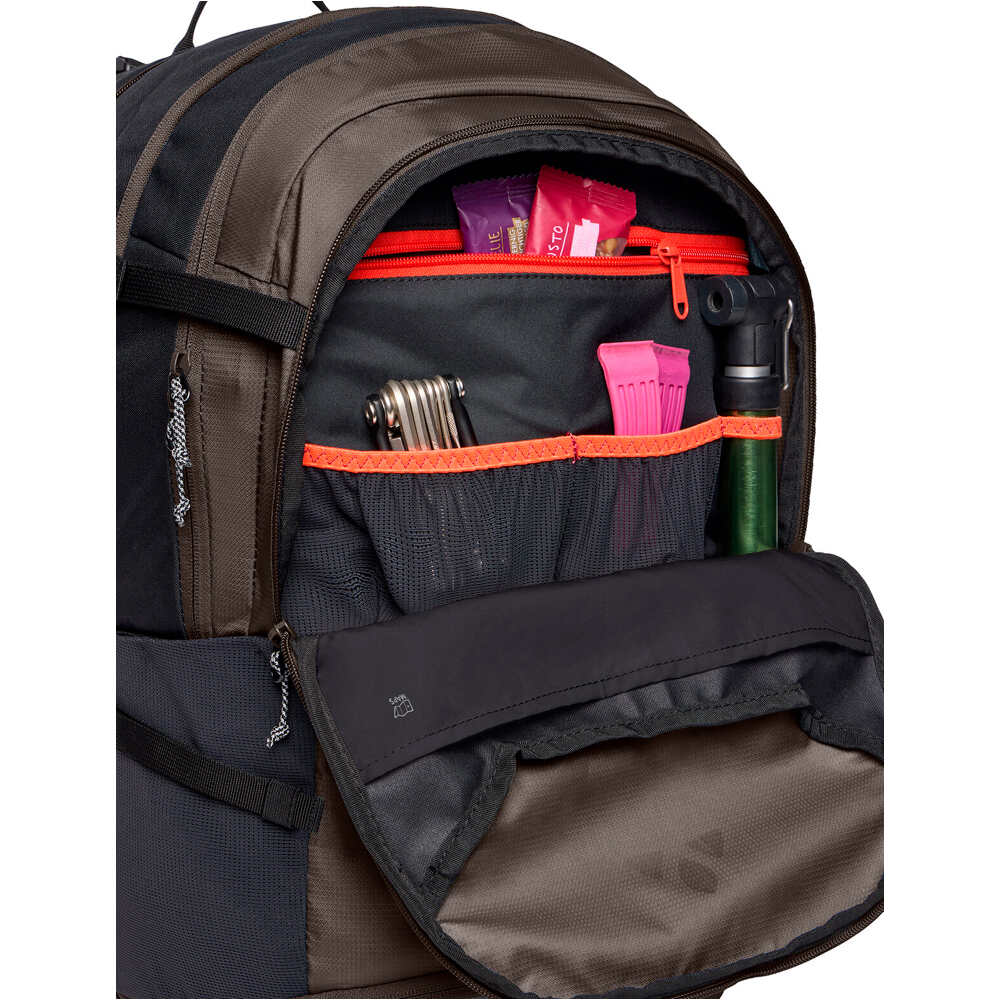 Vaude mochila ciclismo Bike Alpin 28+5 04