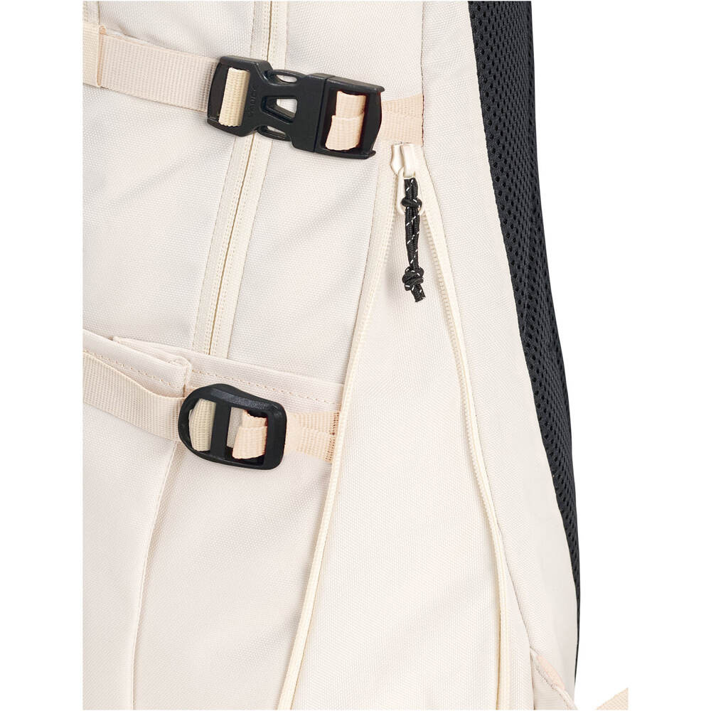 Vaude mochila montaña Elope 18+4 06