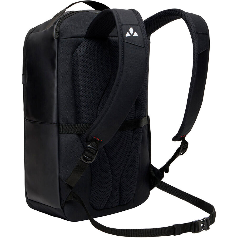 Vaude mochila montaña Matemo 02