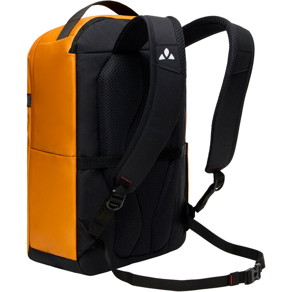 Vaude mochila montaña Matemo 02