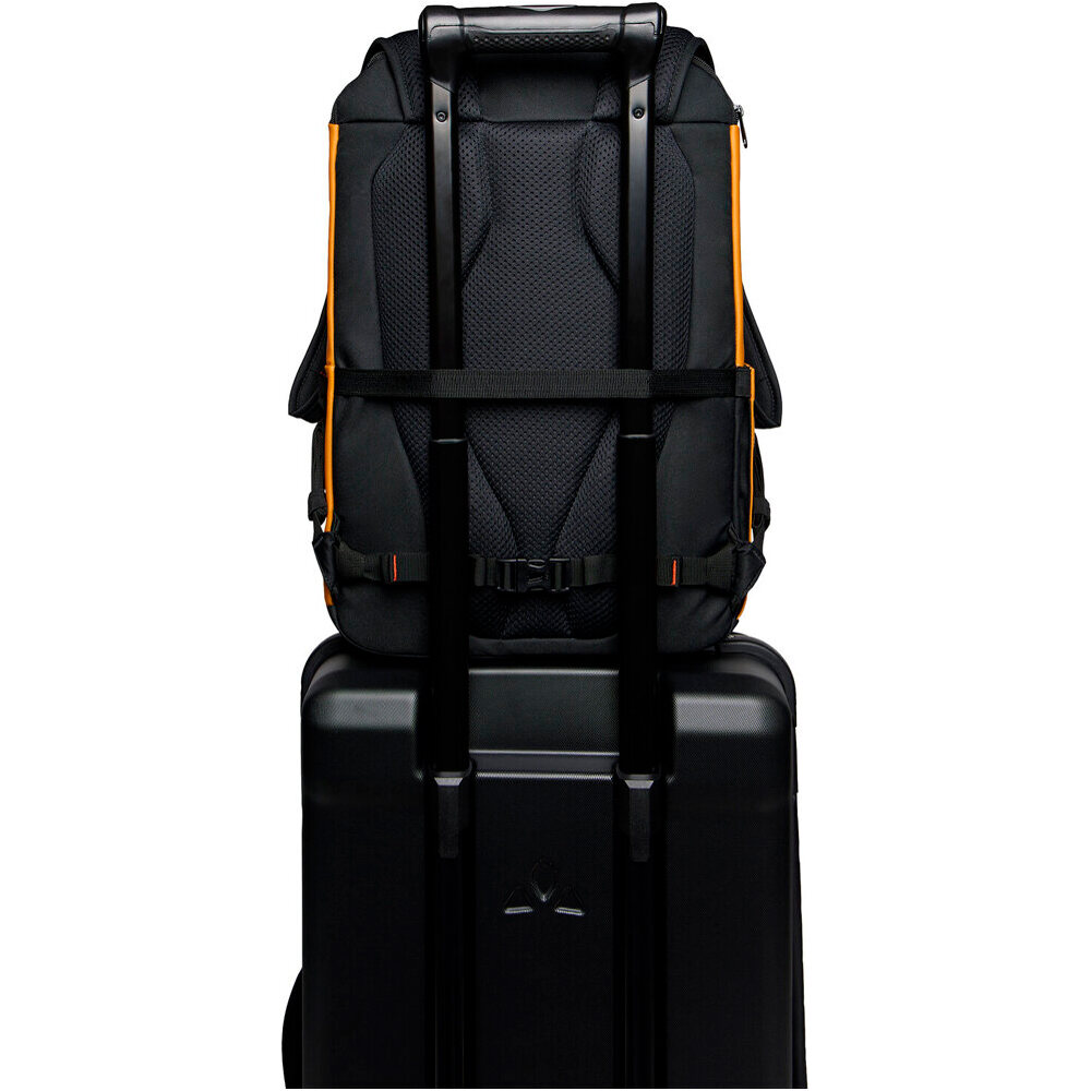 Vaude mochila montaña Matemo 05