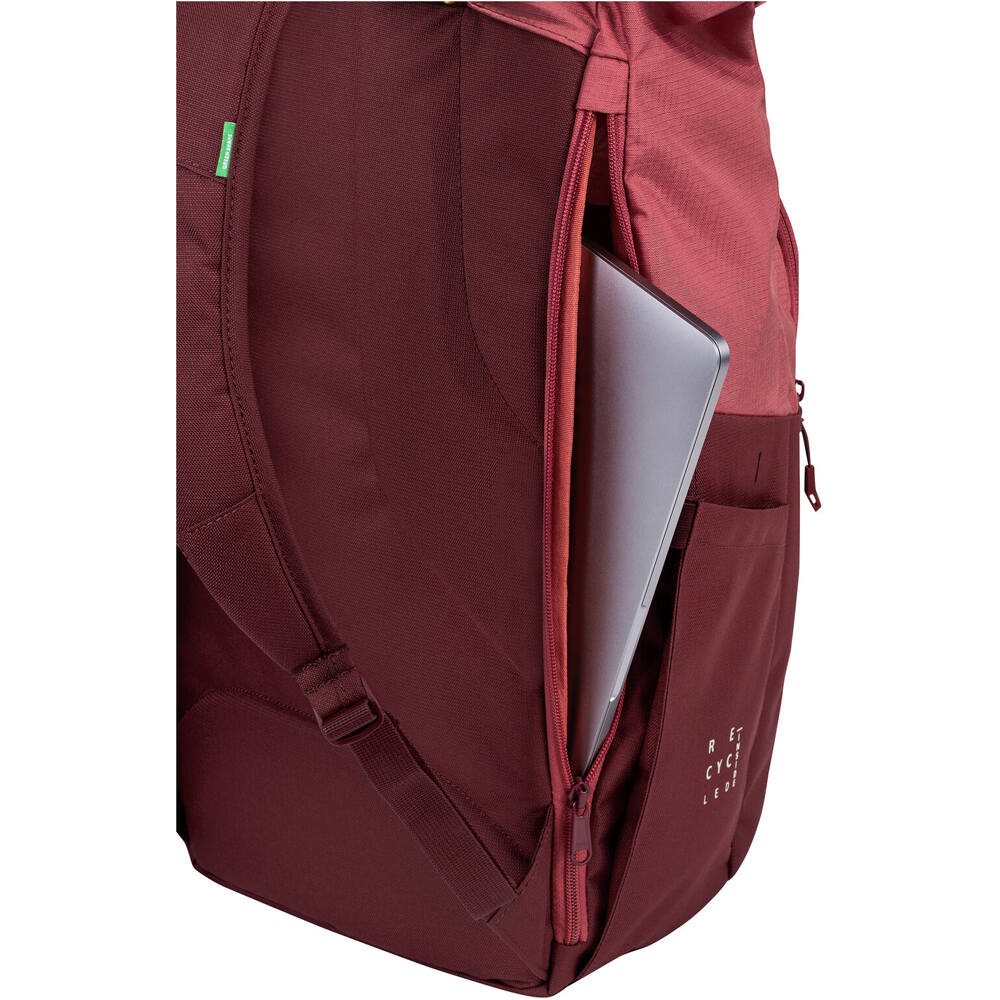 Vaude mochila montaña Okab II 04